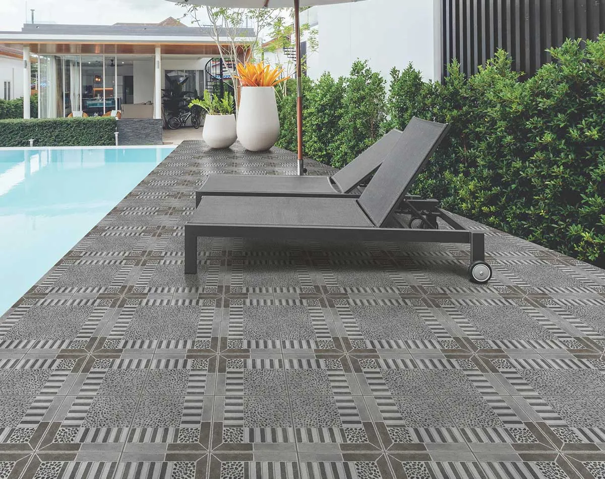 Outdoor Tile Exporting